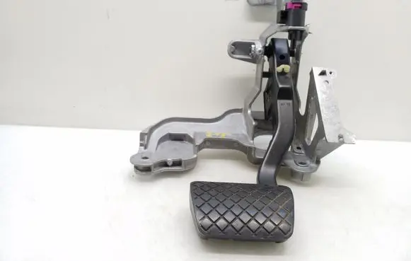 Audi A6 S6 C7 4G Brake pedal 4H1723140A