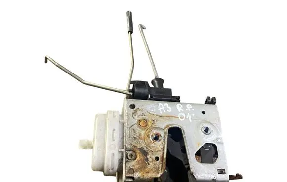 Audi A3 S3 8L Front door lock 8L2837016A