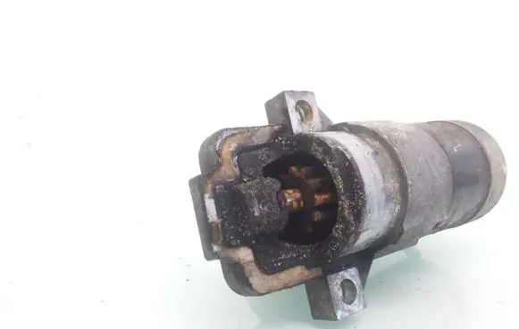 Mazda 6 Starter motor M000T90981 L813
