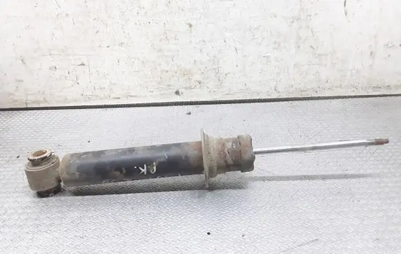 Peugeot 407 Front shock absorber/damper