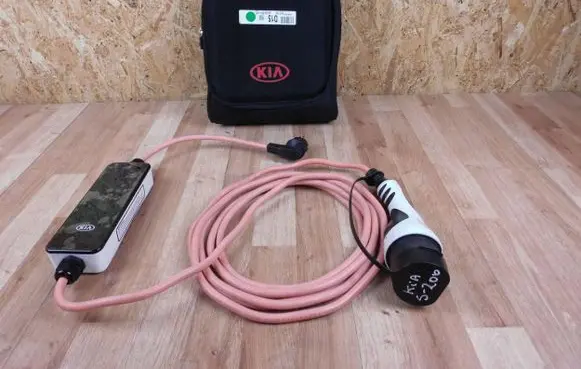 KIA Soul Electric car charging cable 91887G5531