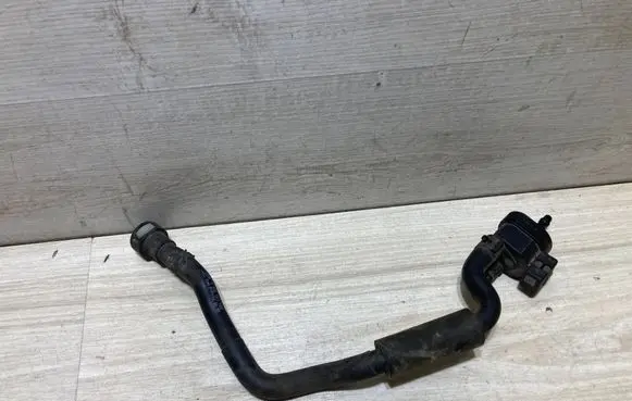 Audi Q3 F3 Vacuum valve 5Q0133366K 06H906517AE