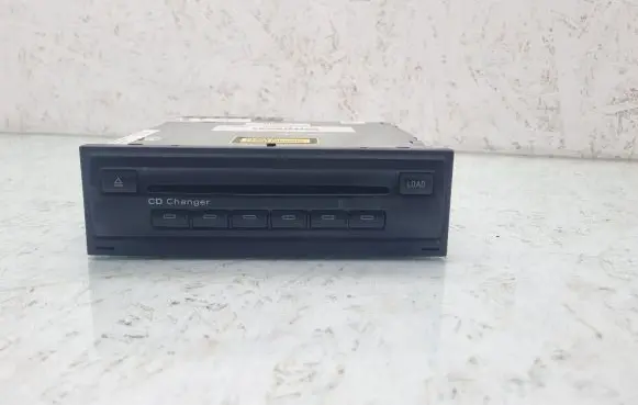 Audi A6 S6 C6 4F CD/DVD changer 4E0035111A