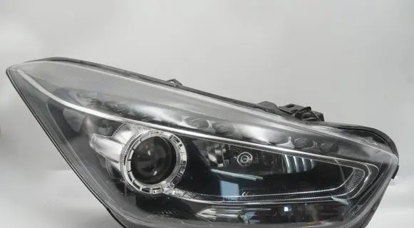 Hyundai i40 Headlight/headlamp 921023Z620 921023ZXXX