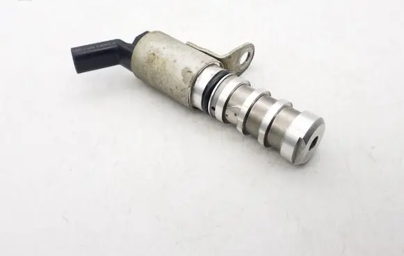 Chevrolet Cruze II Camshaft vanos timing valve 12636524 6004RJ38