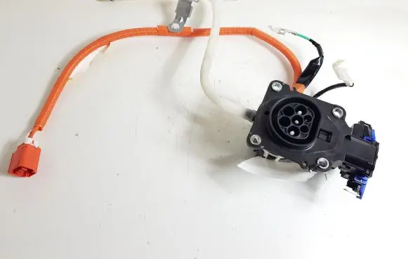Toyota RAV 4 (XA50) Electric car charge socket G908142050