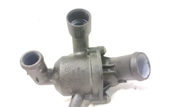 Volkswagen Caddy Thermostat 03L121111R