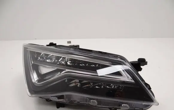 Seat Ateca Headlight/headlamp 576941008D 90117434