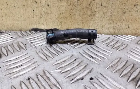 Chevrolet Captiva Engine coolant pipe/hose