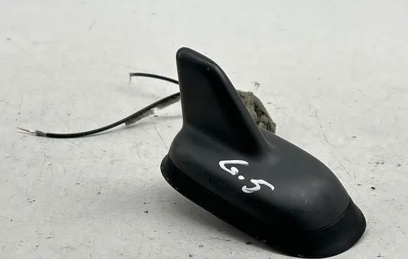 Volkswagen Golf V Aerial GPS antenna 3C0035507A