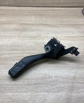 Volkswagen Golf V Indicator stalk 1K0953513G 01103512