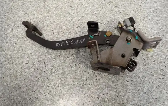 Hyundai Getz Pedal assembly 