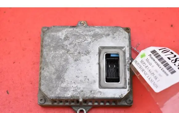 Mazda 6 Voltage converter/converter module 1307329086