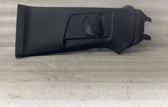 Volvo V40 (B) pillar trim (top) 31307224