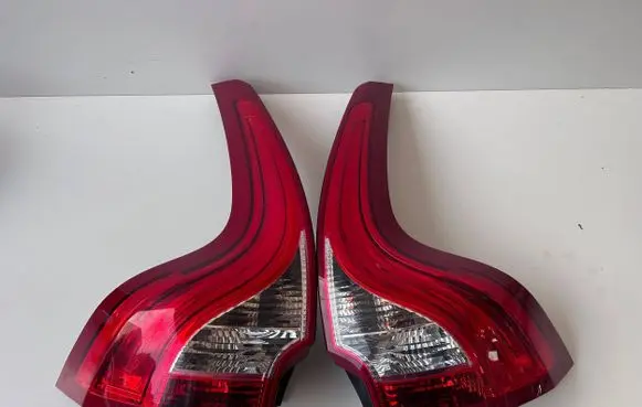 Volvo XC60 Rear/tail lights L90007893 L90007892