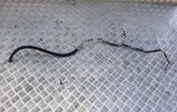 Gearbox oil cooler pipe/hose