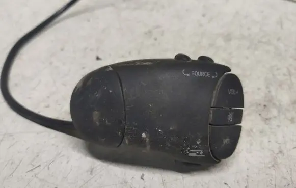 Renault Master II Sound control switch 