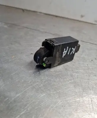 KIA Sportage Headlight level height control switch 211000245