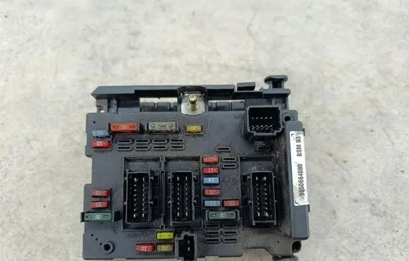 Peugeot 807 BSM Control unit 9650664080BSMB3