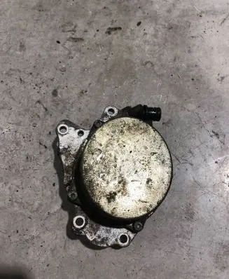 Volkswagen Crafter Vacuum pump 03L145100H 2645603