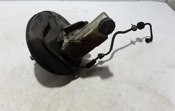Volvo V50 Brake booster 31329391