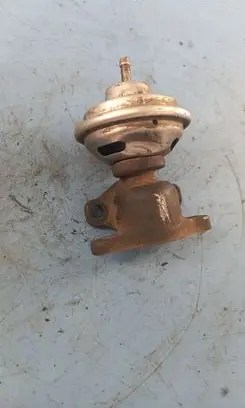 Coolant heater control valve
