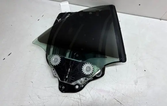 BMW 2 F22 F23 Rear door window regulator with motor 2572946