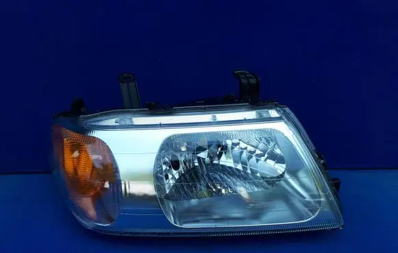 Mitsubishi Pajero Sport I Headlight/headlamp 10087416 KOITO10087416