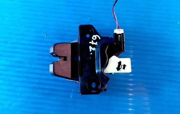 Tesla Model 3 Tailgate/trunk/boot lock/catch/latch 109230800d
