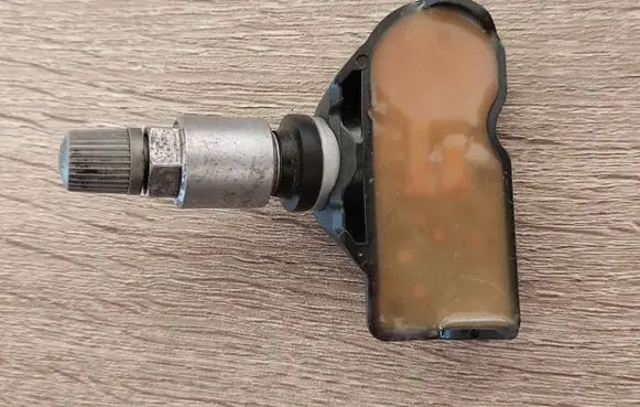 Tire pressure sensor
