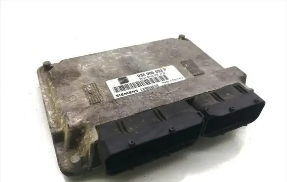 Seat Ibiza III (6L) Engine control unit/module 03E906033P 5WP40196