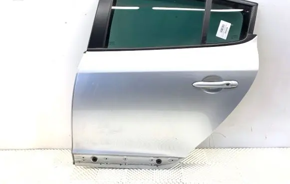 Renault Megane III Rear door TED69