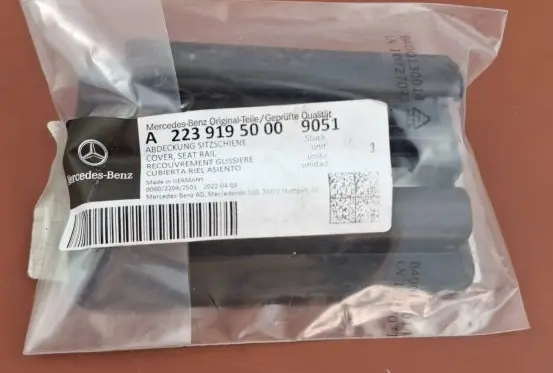 Mercedes-Benz S W223 Front driver seat rail trim A2239195000