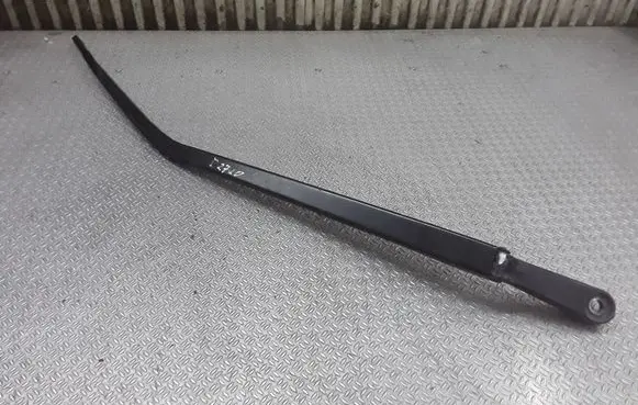 Nissan Murano Z50 Front wiper blade arm