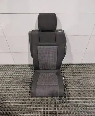 Opel Zafira B Third row seats 