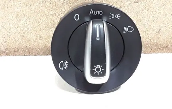 Volkswagen PASSAT B7 Light switch 3C8941431