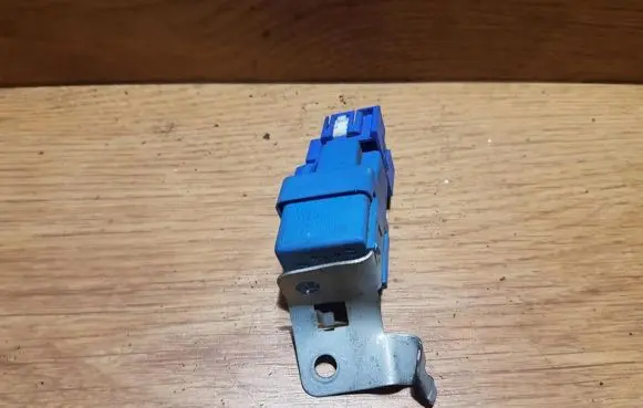 Nissan Primera Other relay 252309f900
