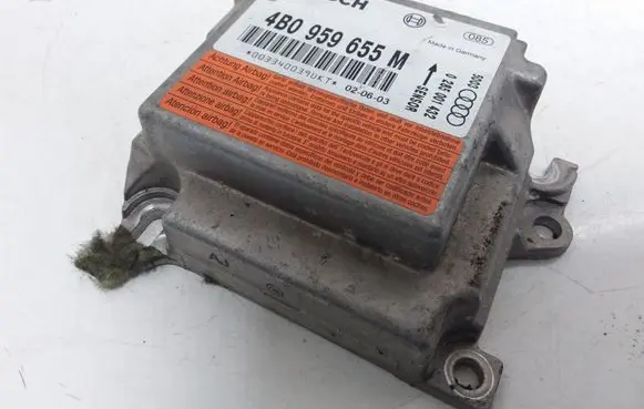 Audi A6 S6 C5 4B Airbag control unit/module 4B0959655M 0285001432