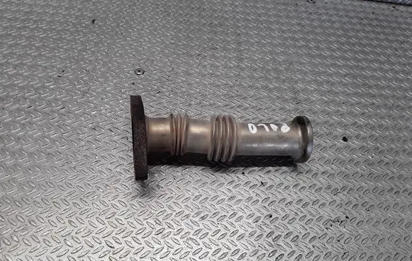 Volkswagen Polo III 6N 6N2 6NF EGR valve line/pipe/hose