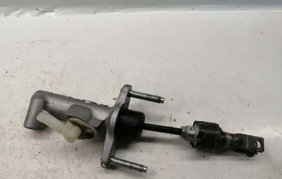 Toyota Corolla Verso AR10 Clutch master cylinder 3142005020