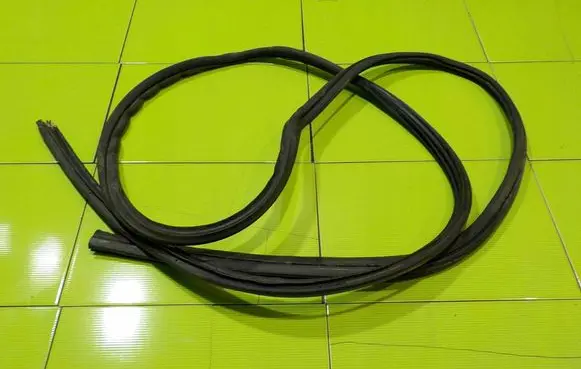 Honda Accord Trunk rubber seal (body) 8AB16