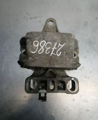 Seat Leon (1M) Gearbox mount 1J0199555