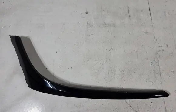 Hyundai Kona I Under headlight/headlamp trim 86564DDAA0