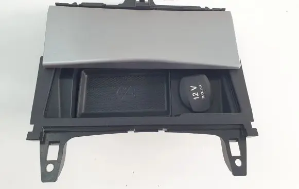 Mercedes-Benz C W204 Ashtray (front) A2046801350