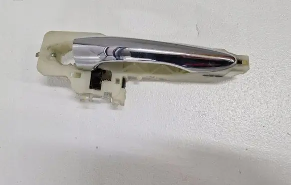 KIA Sportage Front door exterior handle
