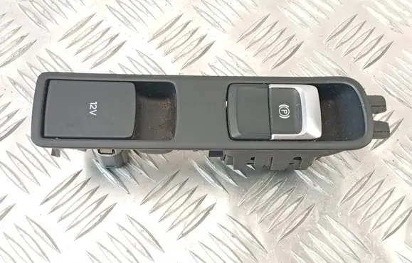 Audi Q3 8U Hand parking brake switch 8U0927225D