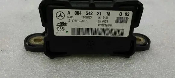 Mercedes-Benz S W221 ESP acceleration yaw rate sensor A0045422118