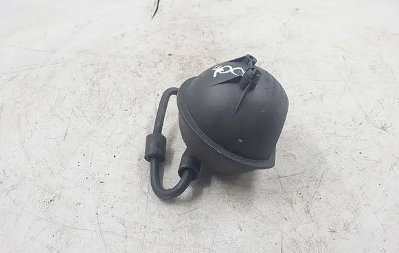 Volkswagen PASSAT B6 Vacuum air tank 7M0129808 YYSBZ02AD 9VW9J442AA