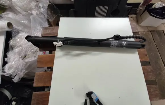 BMW X5 F15 Tailgate/trunk strut/damper 7449810 18202210