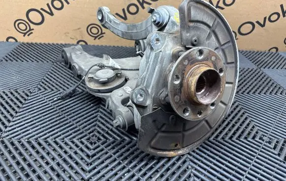 Alfa Romeo Stelvio Rear wheel hub spindle/knuckle
